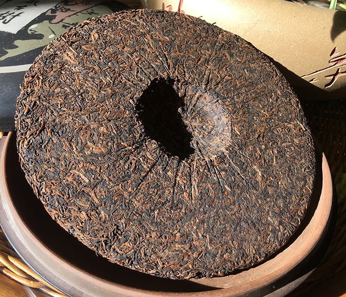 2017 Awazon Fine - Aged Royal Pu - erh - 400g - The Honourable Tea Company