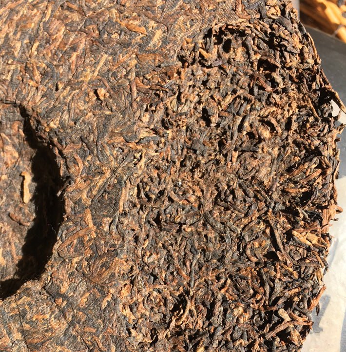 2017 Awazon Fine - Aged Royal Pu - erh - 400g - The Honourable Tea Company