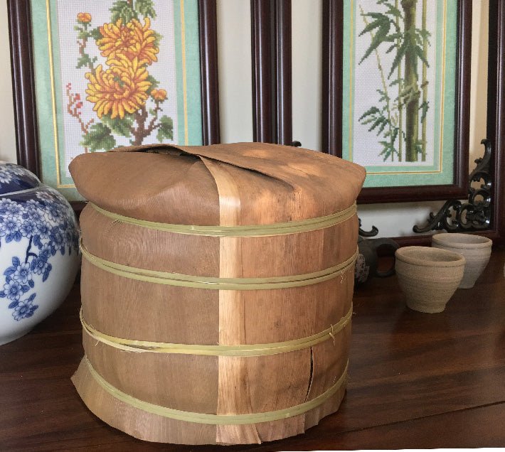 2017 Awazon Old Tea Tree - Ripe Pu - erh - 357g - The Honourable Tea Company