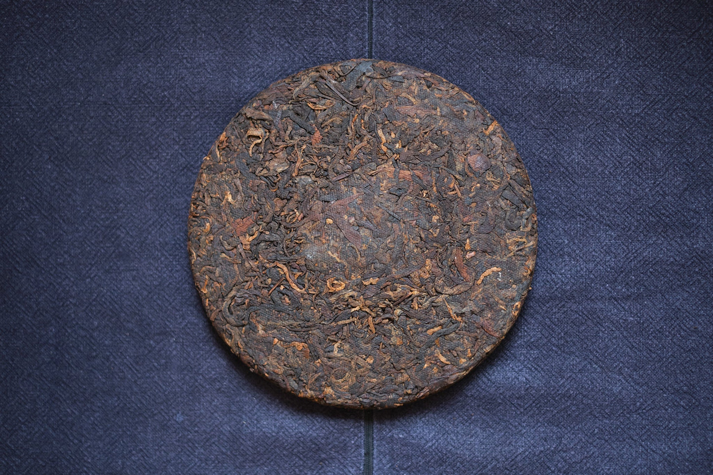 2017 Mangjing Ripe - Pu - erh - 357g - The Honourable Tea Company