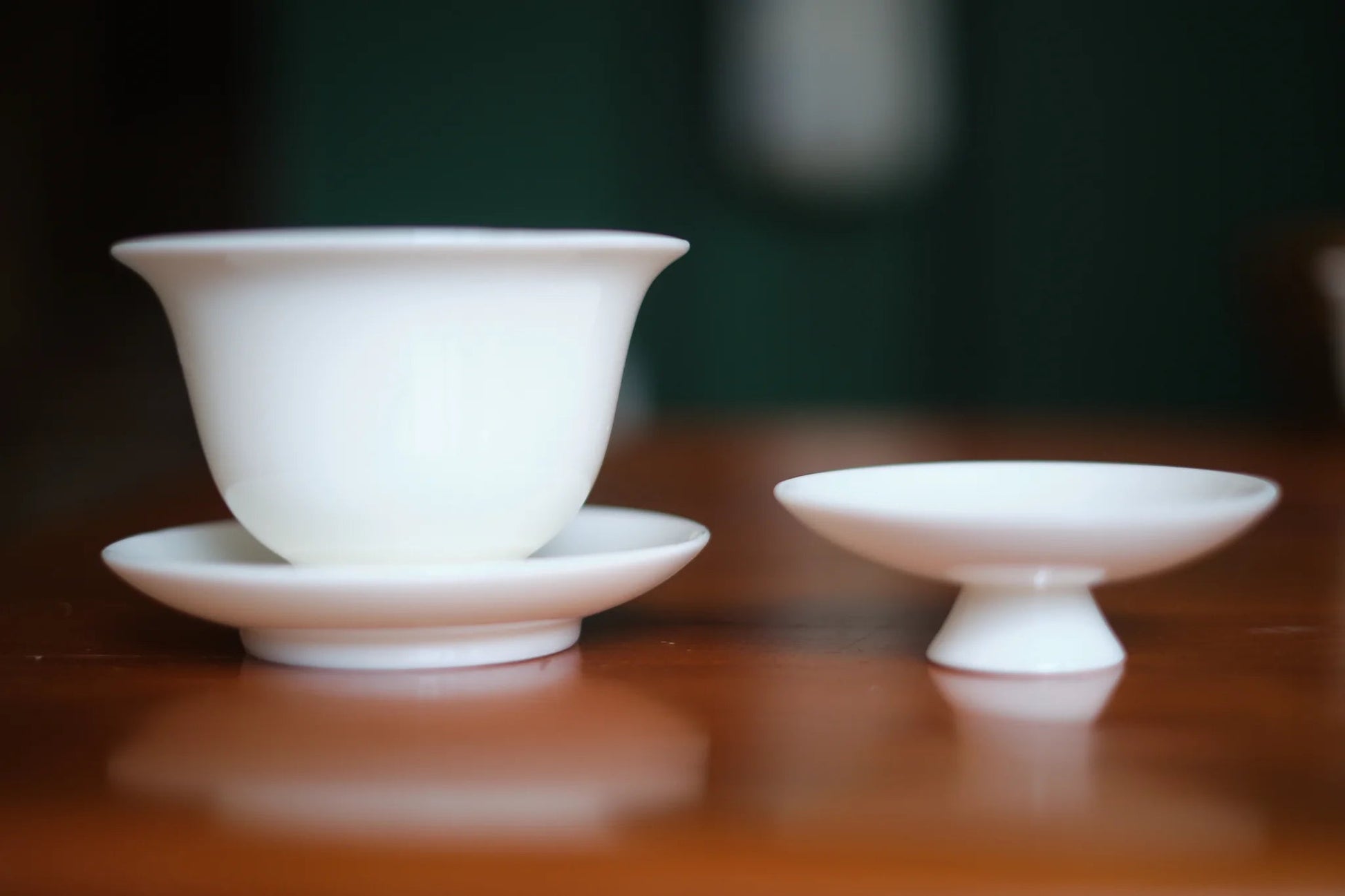 White Porcelain Gaiwan - The Honourable Tea Company