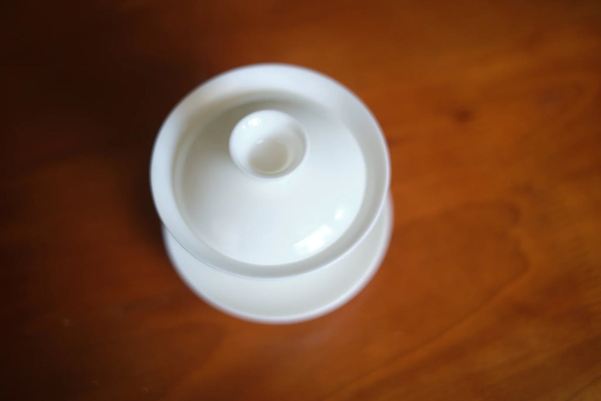 White Porcelain Gaiwan - The Honourable Tea Company